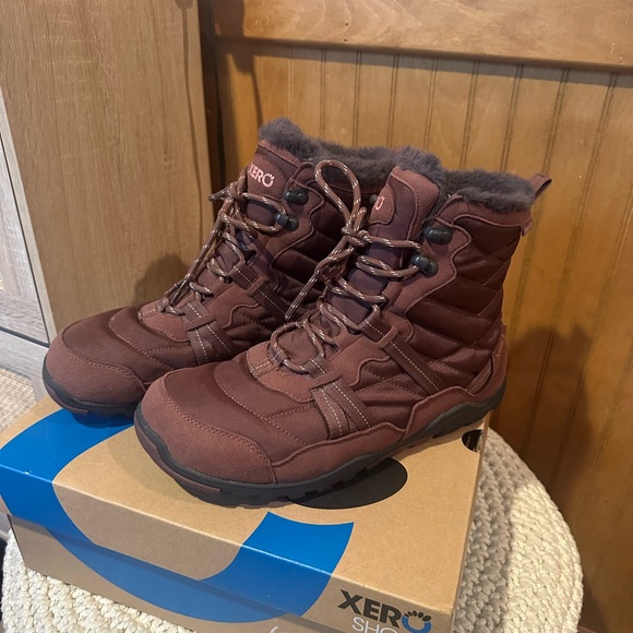 Xero Alpine Winter Boots Women’s Size 11 - Picture 2 of 7